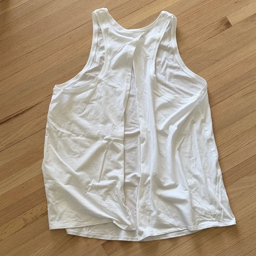 Lululemon - White - All Tied Up Tank - size 12 - Picture 9 of 10